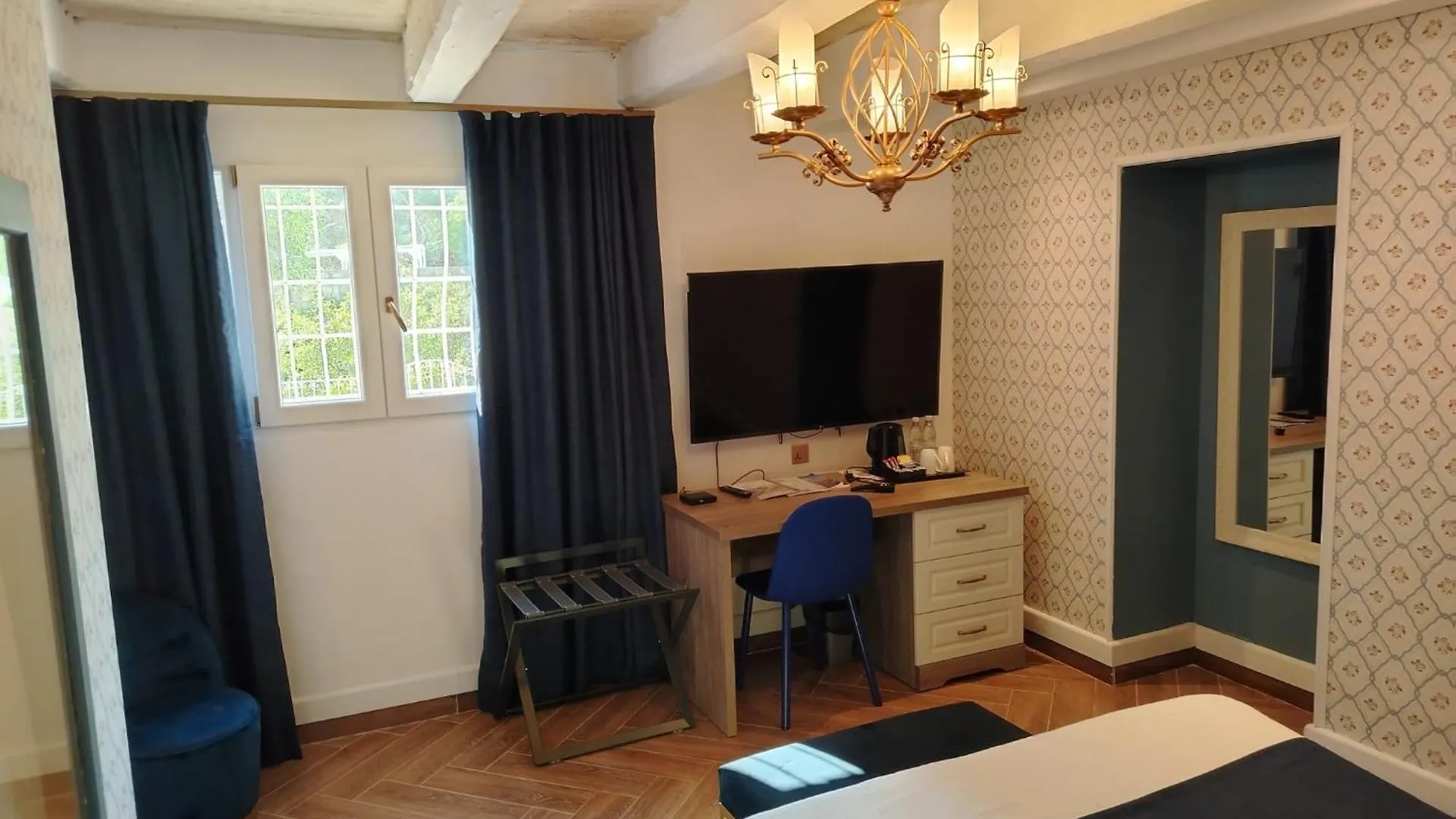 Hotel The Red Farm Relais & Spa Iklin